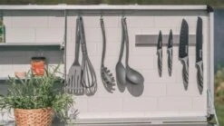 Outwell Magante Campingkeuken - Grijs -Buitenuitrusting 1068 1900 5709388129598 magante keukentafel feature photo13