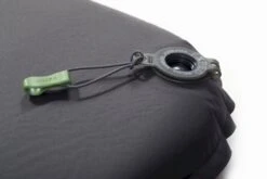 Exped SIM Comfort 5 M Zelfopblazende Slaapmat -Buitenuitrusting 1267 1900 6183 sim comfort valve in close 5472x3648 3