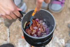 Jetboil MiniMo® Carbon Gasbrander 15 Jetboil MiniMo® Carbon Gasbrander -Buitenuitrusting 1269 1900 00973682 07