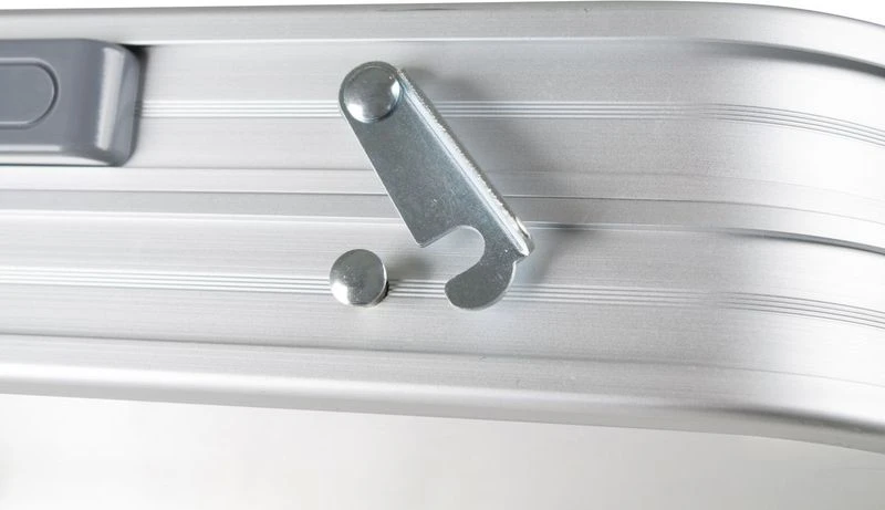 Bo-Camp Premium 90 X 60 Koffermodel Campingtafel - Grijs 11 Bo-Camp Premium 90 X 60 Koffermodel Campingtafel - Grijs - Afbeelding 9