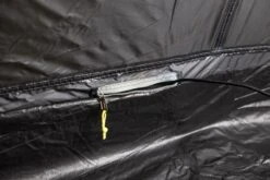 Kampa Hayling 6 Tunneltent - 6 Persoons 21 Kampa Hayling 6 Tunneltent - 6 Persoons -Buitenuitrusting 6tunneltent 1 2