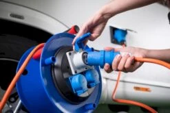 Brennenstuhl Kabelhaspel Garant CEE 25 M 16 Brennenstuhl Kabelhaspel Garant CEE 25 M -Buitenuitrusting 900 1350 4007123673919 1182690100 a010 others