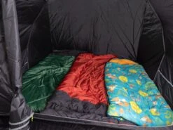 Kampa Brean 3 Tunneltent - 3 Persoons 22 Kampa Brean 3 Tunneltent - 3 Persoons -Buitenuitrusting brean3 11 1