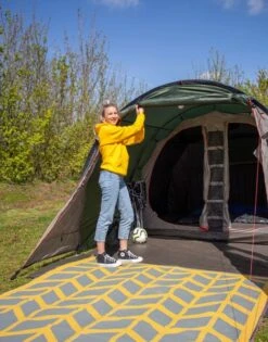 Easy Camp Galaxy 300 Rustic Green Tunneltent - 3 Personen 13 Easy Camp Galaxy 300 Rustic Green Tunneltent - 3 Personen -Buitenuitrusting mg 9171 1