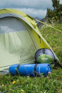 Vango Soul 300 Tunneltent - 3 Persoons 12 Vango Soul 300 Tunneltent - 3 Persoons -Buitenuitrusting vango soul 300 1
